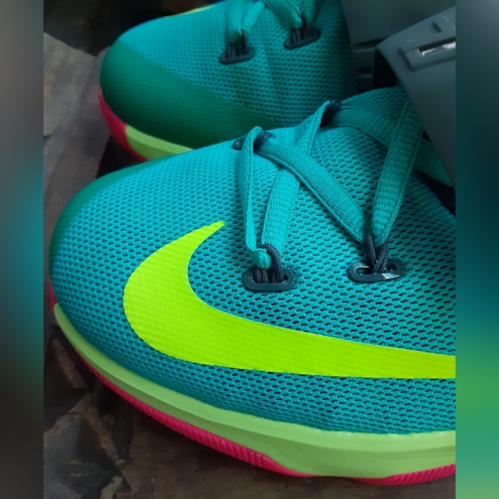 Nike Kevin Durant Youth - Picture 4 of 8